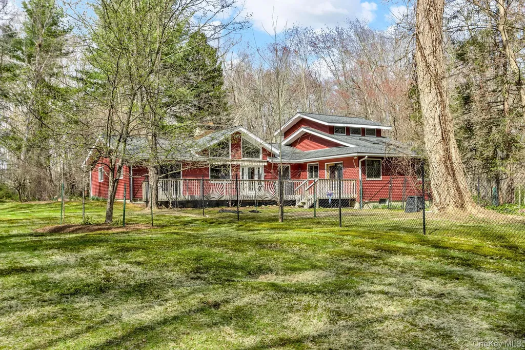 21 Sager Lane Brewster NY 10509