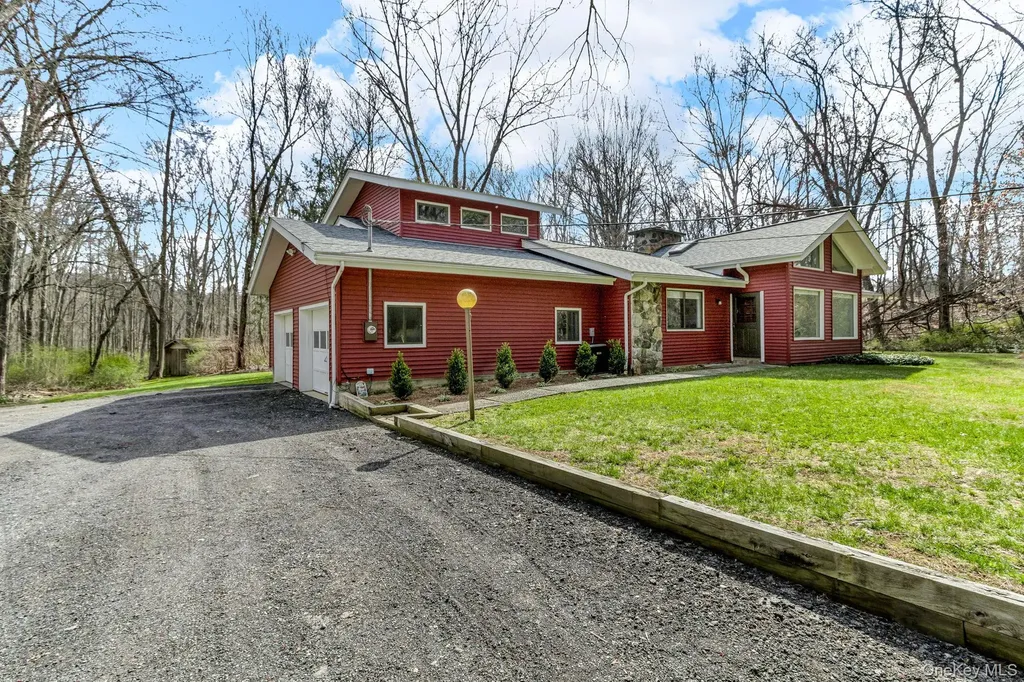 21 Sager Lane Brewster NY 10509