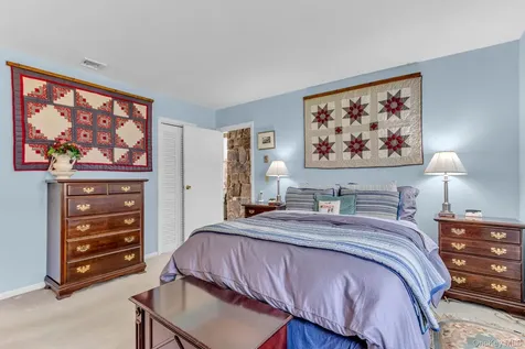 21 Sager Lane Brewster NY 10509