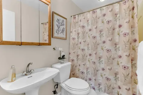21 Sager Lane Brewster NY 10509