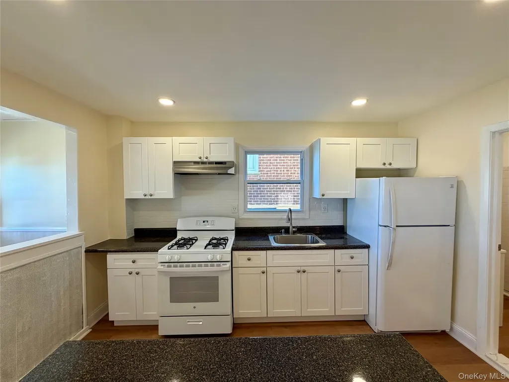 116 Alexander Avenue Yonkers NY 10704