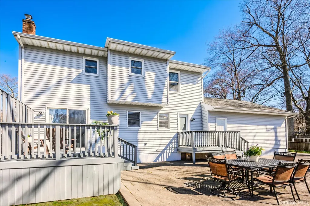 58 Freya Road Rocky Point NY 11778