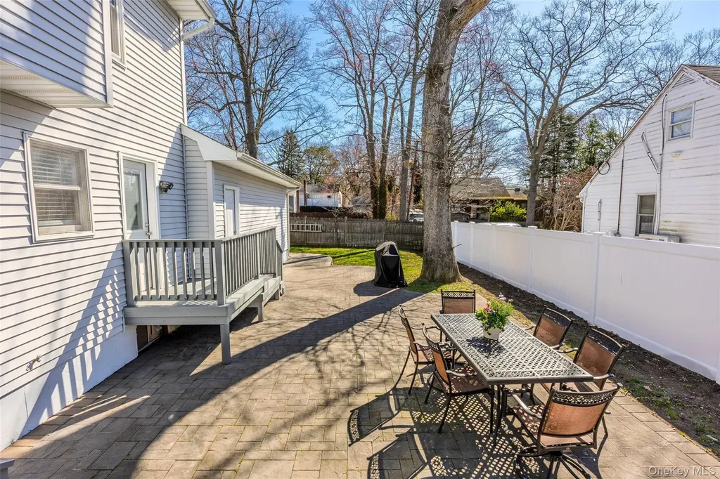 58 Freya Road Rocky Point NY 11778