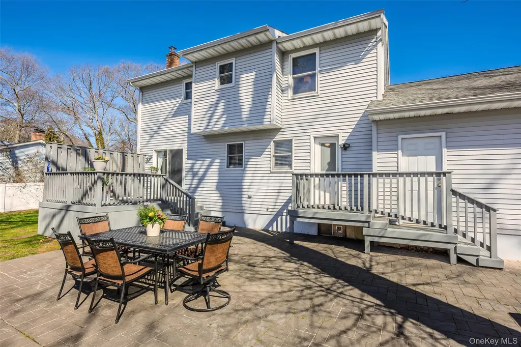 58 Freya Road Rocky Point NY 11778