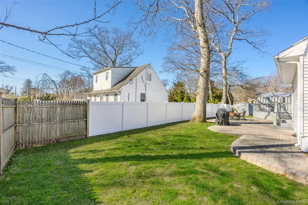 58 Freya Road Rocky Point NY 11778