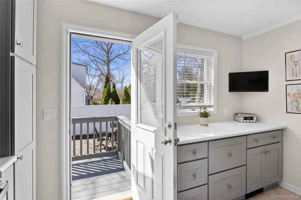 58 Freya Road Rocky Point NY 11778