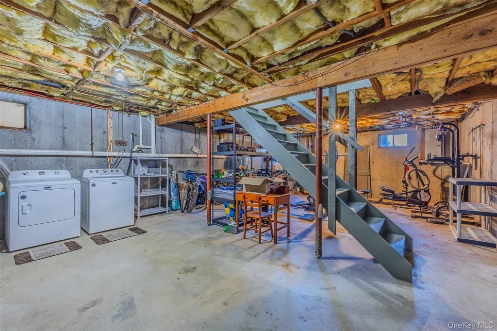 58 Freya Road Rocky Point NY 11778