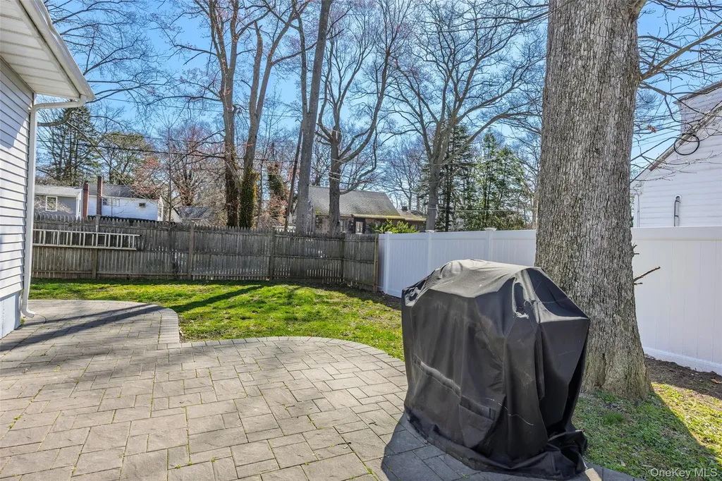 58 Freya Road Rocky Point NY 11778