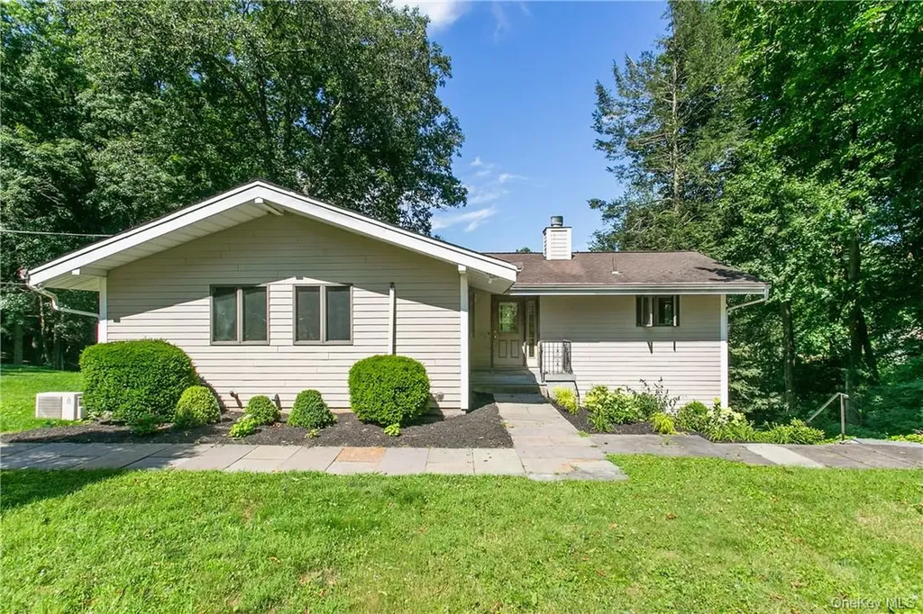 41 Old Deer Park Road Katonah NY 10536