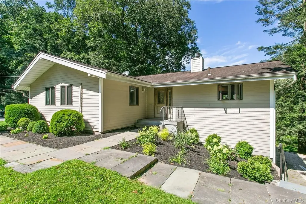 41 Old Deer Park Road Katonah NY 10536