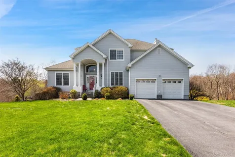 6 Bassett Court Baldwin Place NY 10505