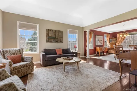6 Bassett Court Baldwin Place NY 10505