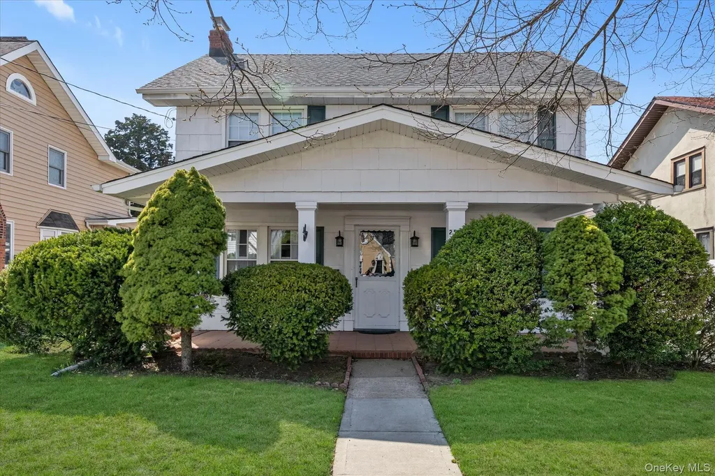 2530 Parkview Place Baldwin NY 11510