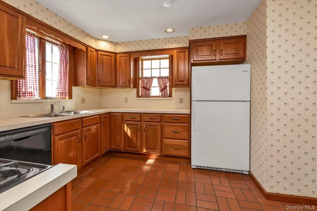 2530 Parkview Place Baldwin NY 11510