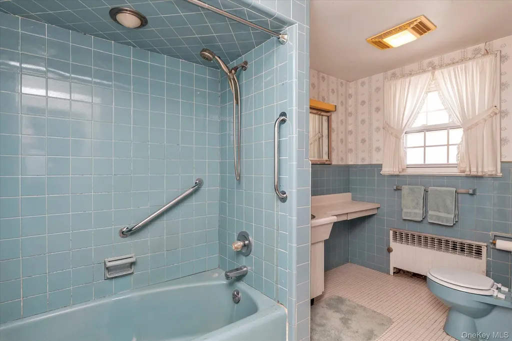 2530 Parkview Place Baldwin NY 11510