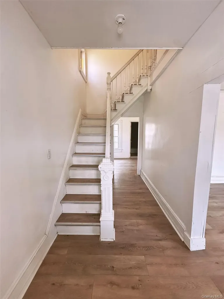 146 Rt-284 Westtown NY 10998