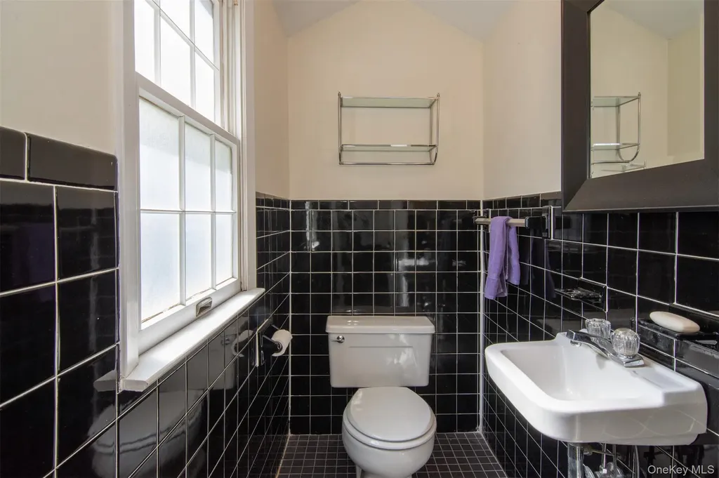 74 Kensington Road Bronxville NY 10708