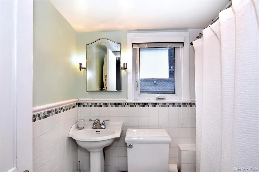 74 Kensington Road Bronxville NY 10708