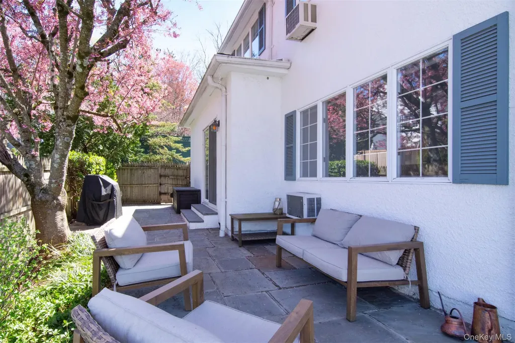74 Kensington Road Bronxville NY 10708