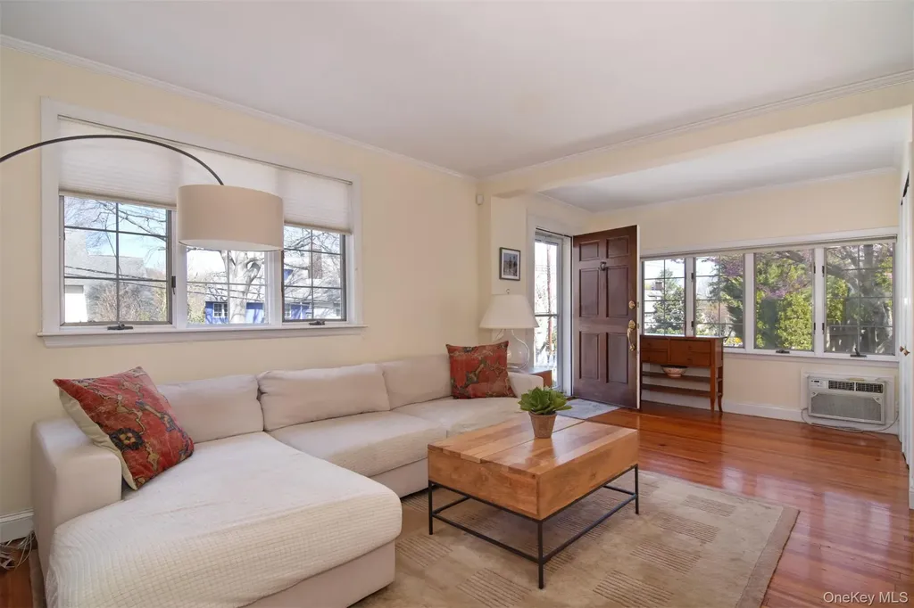 74 Kensington Road Bronxville NY 10708