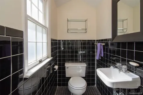 74 Kensington Road Bronxville NY 10708