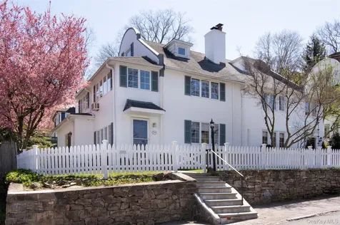 74 Kensington Road Bronxville NY 10708