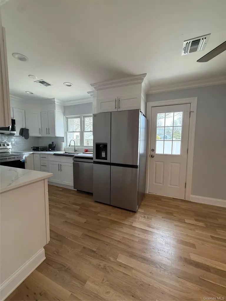 165 Lynbrook Drive Mastic Beach NY 11951