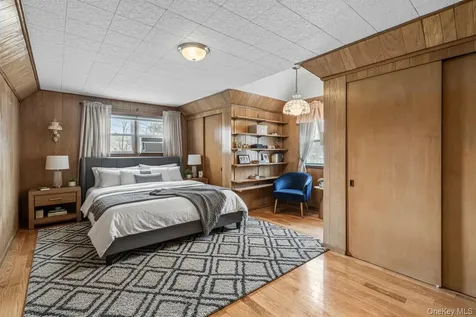 213-06 Richland Avenue Oakland Gardens NY 11364