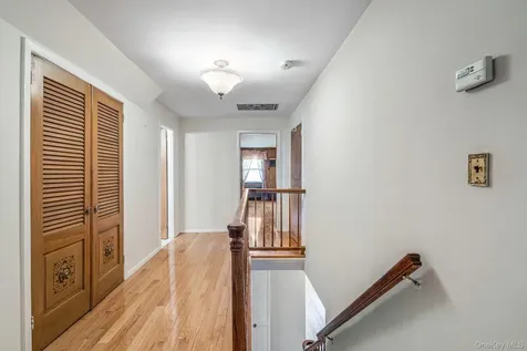 213-06 Richland Avenue Oakland Gardens NY 11364