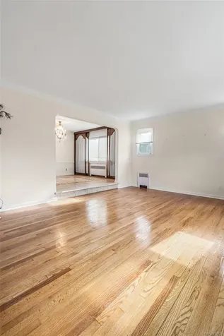 213-06 Richland Avenue Oakland Gardens NY 11364