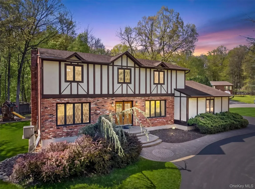 7 Bell Court Suffern NY 10901