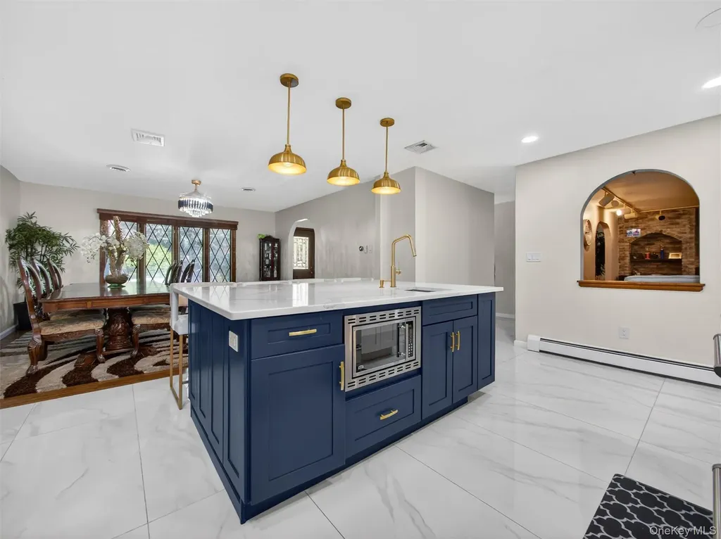 7 Bell Court Suffern NY 10901