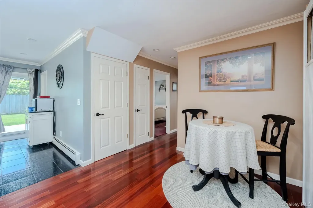 4 Awixa Place Selden NY 11784