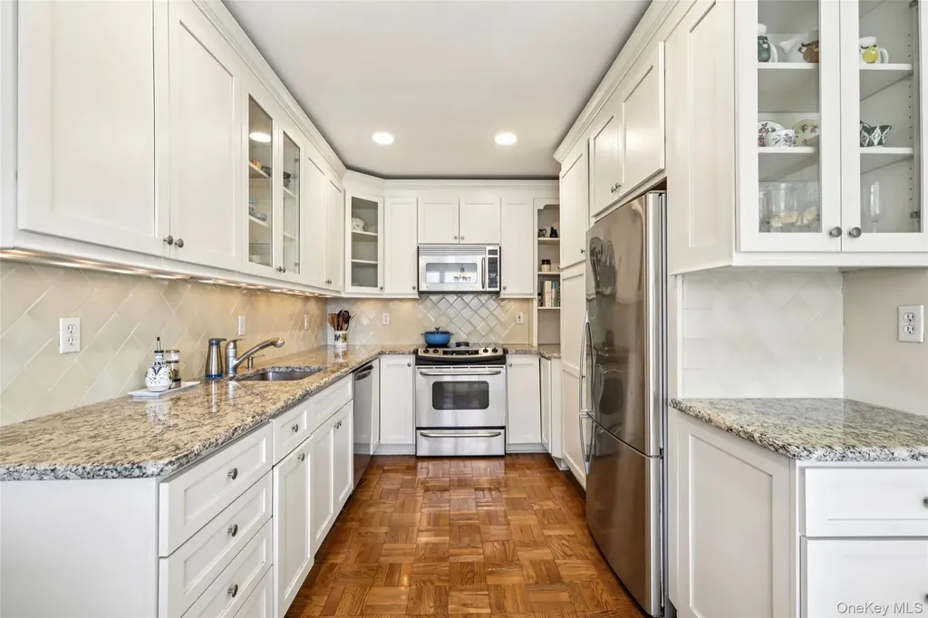2 Salisbury Point Nyack NY 10960