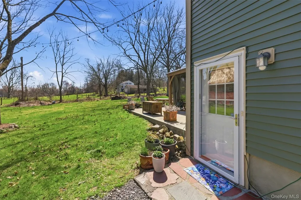 1 Lira Street Wallkill NY 12589