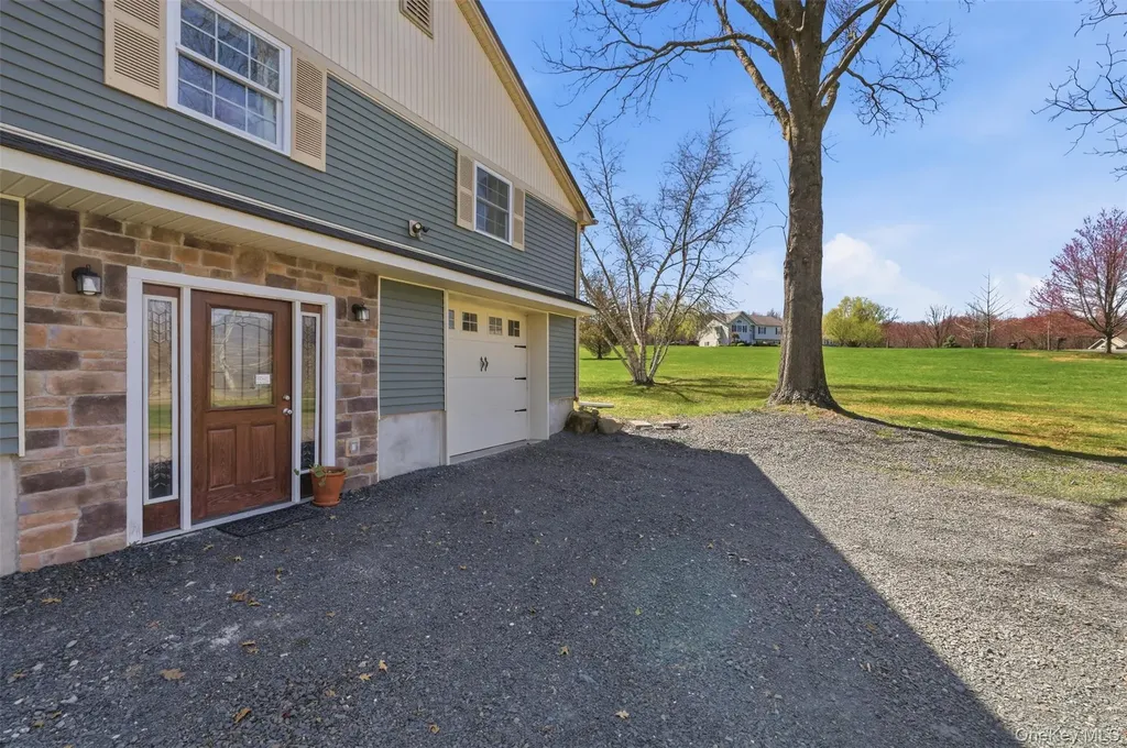1 Lira Street Wallkill NY 12589