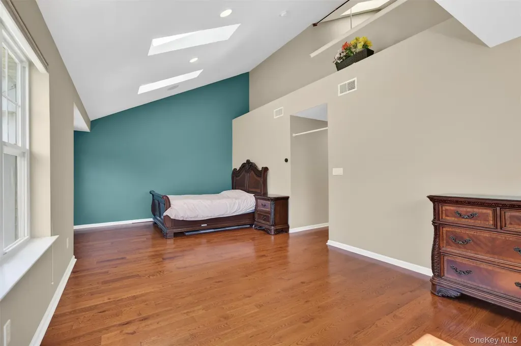 38 Putters Way Middletown NY 10940
