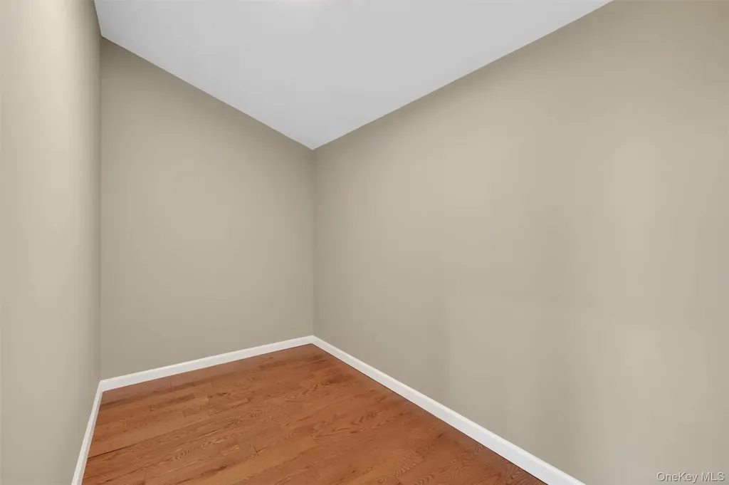 38 Putters Way Middletown NY 10940
