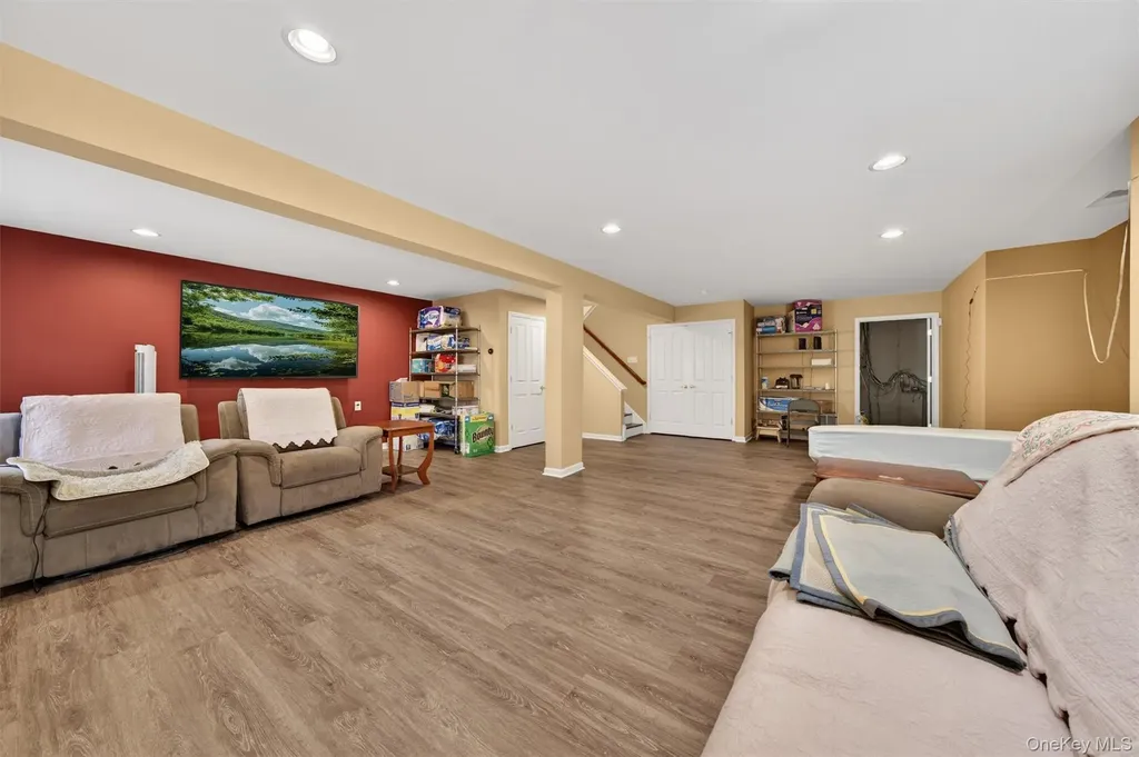 38 Putters Way Middletown NY 10940