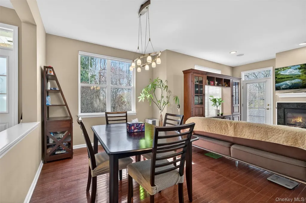 38 Putters Way Middletown NY 10940