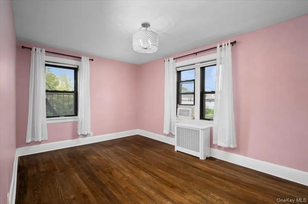 412 Munro Avenue Mamaroneck NY 10543