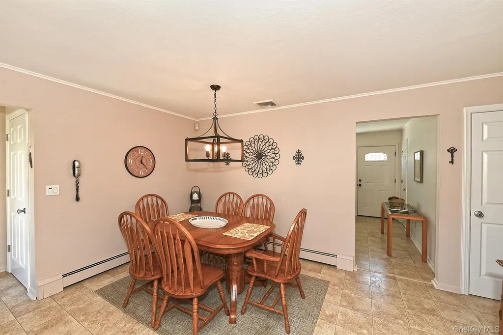 61 Newton Boulevard Ronkonkoma NY 11779