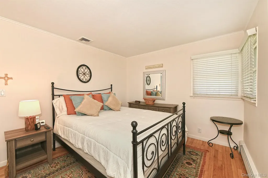 61 Newton Boulevard Ronkonkoma NY 11779