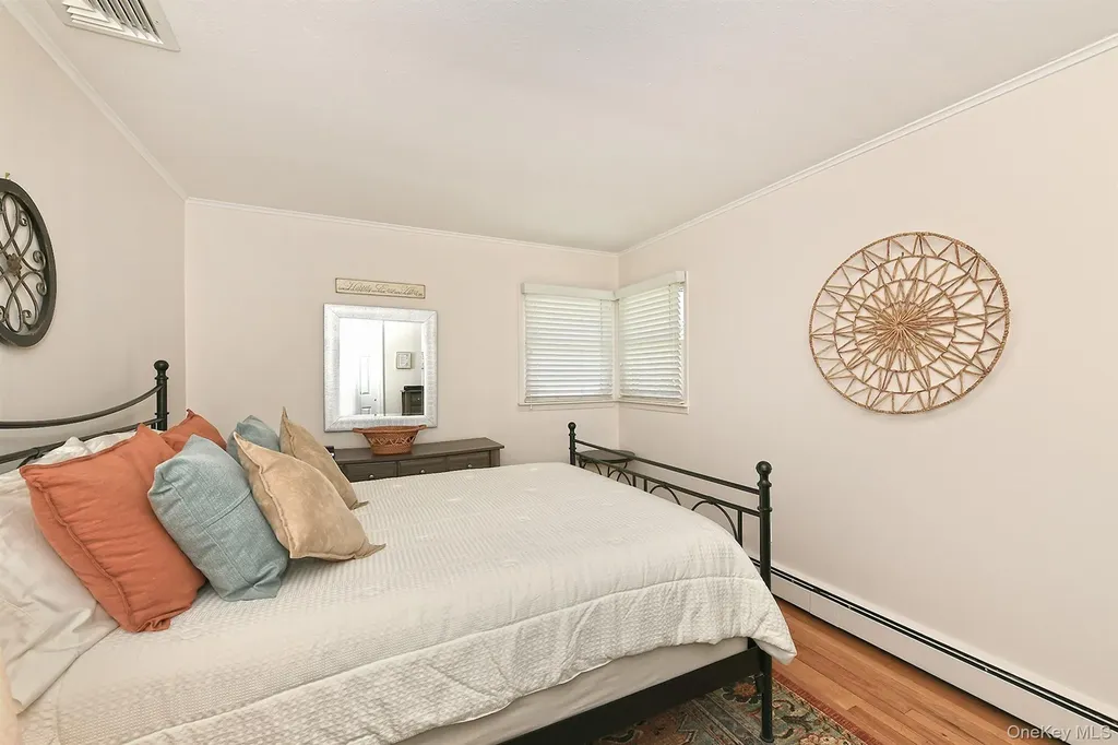 61 Newton Boulevard Ronkonkoma NY 11779
