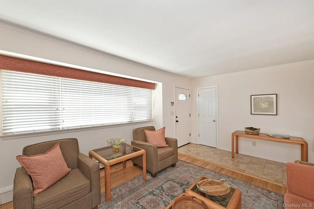 61 Newton Boulevard Ronkonkoma NY 11779