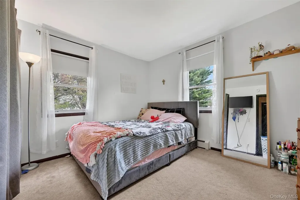 9 Claire Drive Pine Bush NY 12566