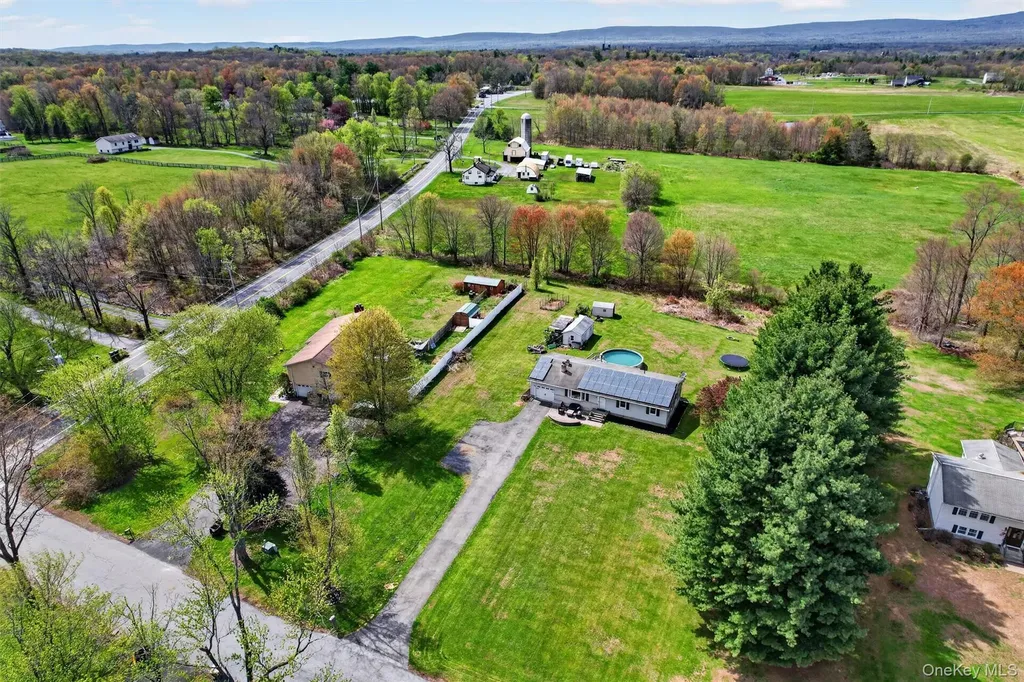 9 Claire Drive Pine Bush NY 12566