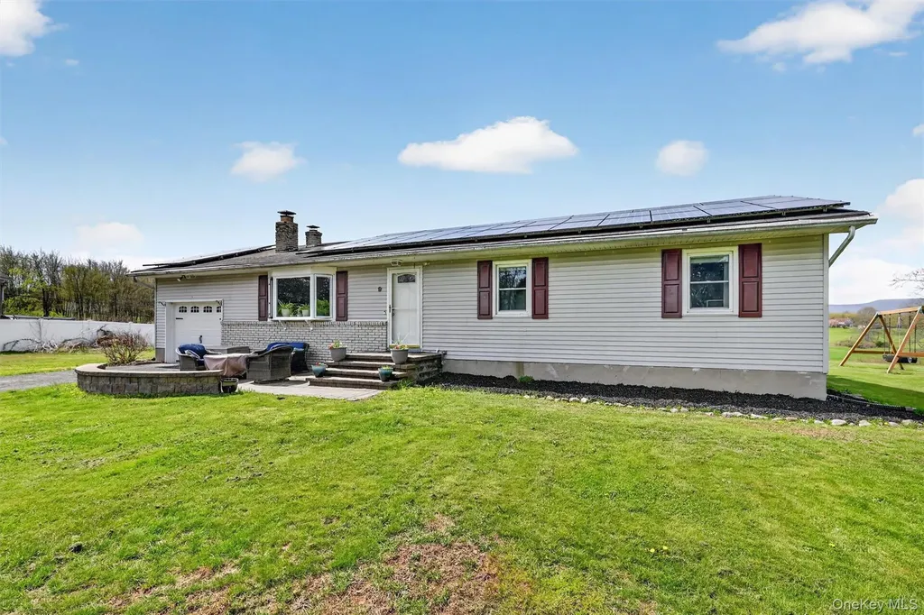9 Claire Drive Pine Bush NY 12566