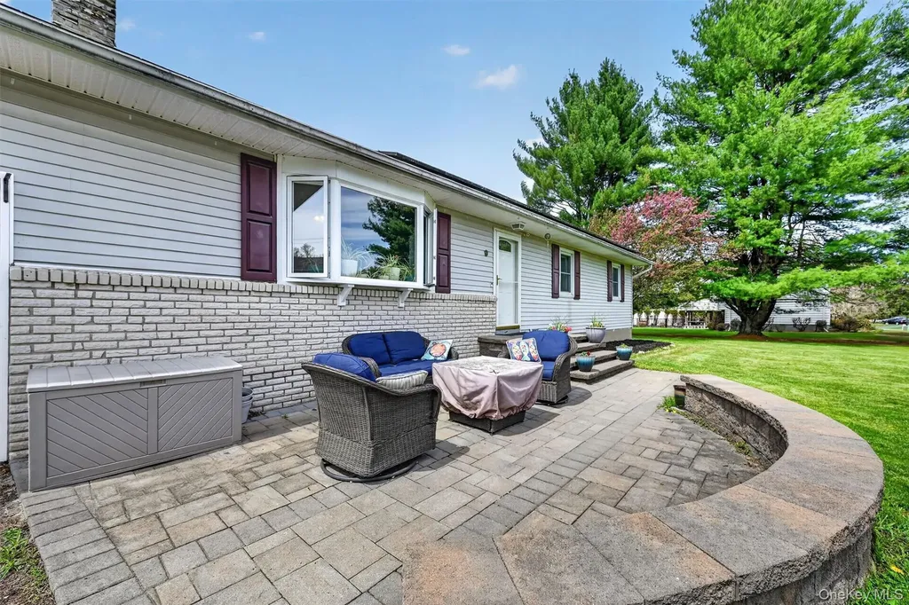9 Claire Drive Pine Bush NY 12566