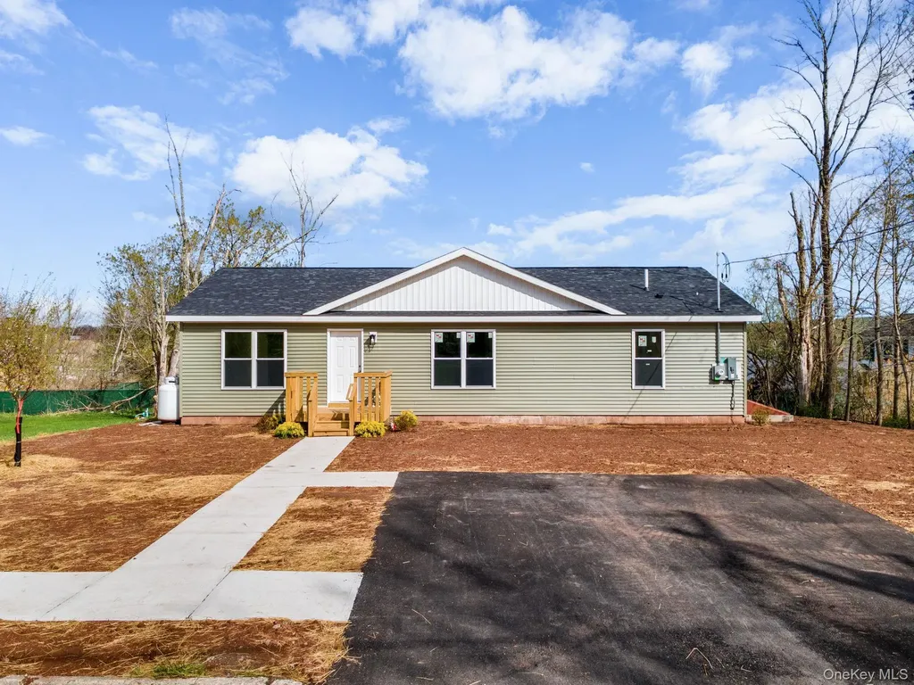 23 Spring Street Monticello NY 12701